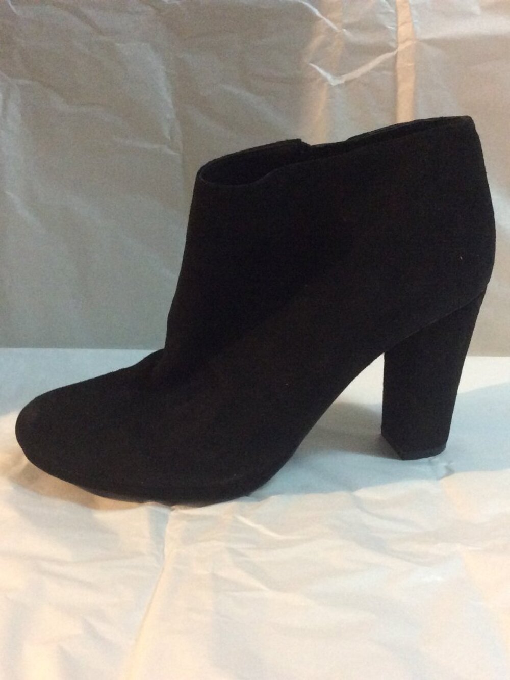 Geox Black Suede High Block Heel Ankle Booties Size 40